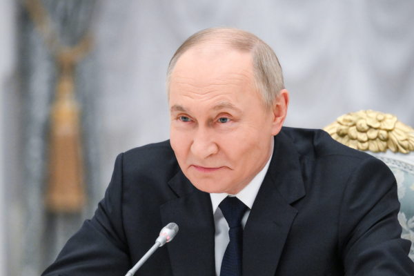 Putin afirmă că „toată Ucraina este a noastră” și vorbește despre extinderea controlului rus