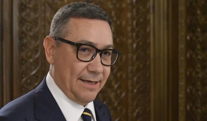 Victor Ponta face un sondaj public pe rețelele sociale, cu doar câteva zile înainte de alegerile prezidențiale: mii de români au votat
