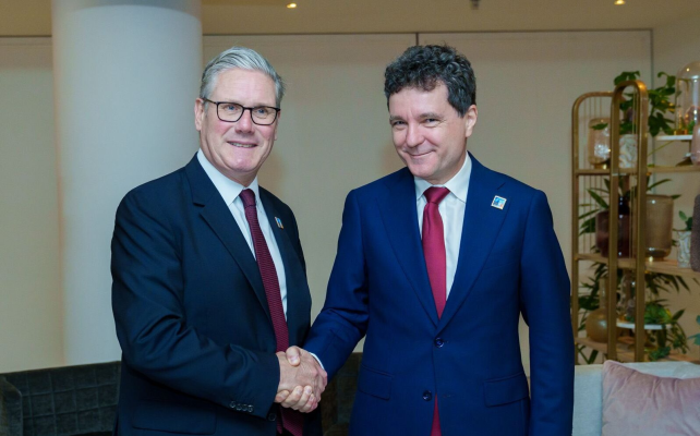Nicușor Dan, întâlnire cu premierul britanic Keir Starmer la NATO: Vom continua cooperarea noastră puternică în domeniul securității și apărării