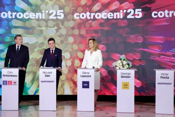 Exclusiv
        Concluziile confruntării prezidențiale: „Încă o astfel de dezbatere și șansele suveraniștilor să câștige președinția României cresc” | ANALIZĂ