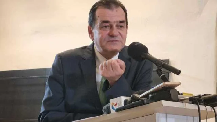 Orban, întrebat dacă este interesat de şefia SRI: Sunt multe fantasmagorii şi multe invenţii care circulă pe piaţă. Nu