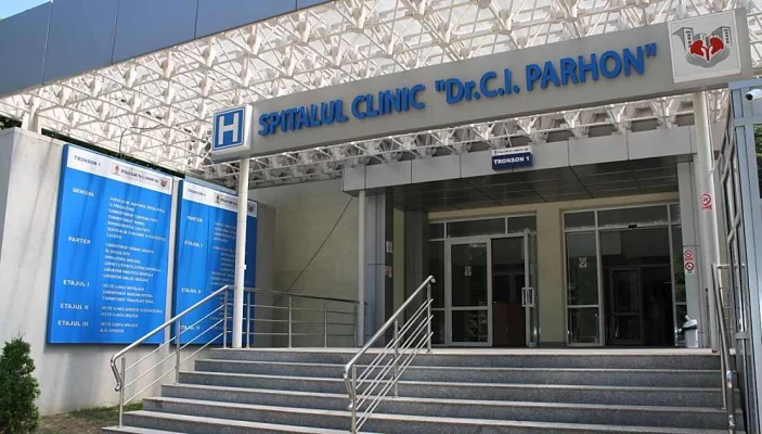 Iaşi: Rinichii unei persoane aflată în moarte cerebrală au salvat vieţile a două persoane în stare critică