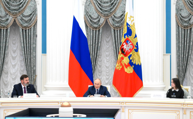 Putin: Rusia trebuie să evite recesiunea cu orice preț