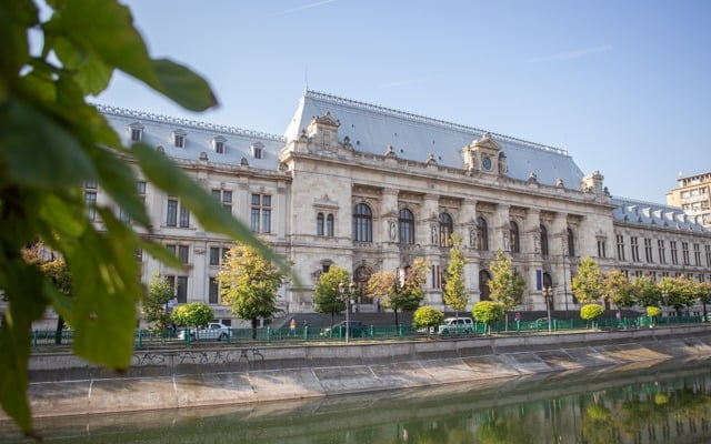 Hexi Pharma și alți inculpați au scăpat de al doilea proces în care erau acuzați de evaziune fiscală după ce a intervenit prescripția / Judecătorii nu au cerut plata prejudiciului de 9,5 milioane de lei / În primă instanță fuseseră date condamnări cu executare