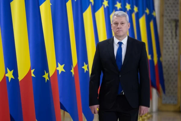 Premierul interimar Cătălin Predoiu se va deplasa în zonele afectate de inundații imediat după retragerea apelor