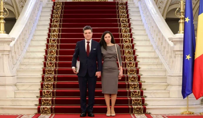 Cine este Mirabela Grădinaru, partenera lui Nicușor Dan. Ce meserie are