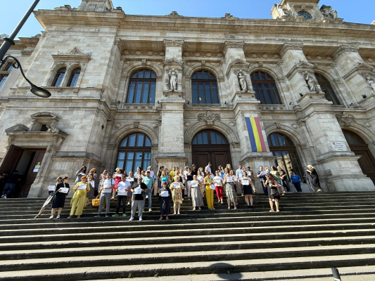Protest spontan în instanțele și parchetele din București. Salariații din justiție, nemulțumiți de OUG care limitează drastic sporul de condiţii de muncă grele
