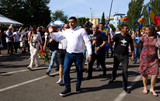 AUR amenință cu noi moţiuni de cenzură după următorul pachet de măsuri de austeritate. „Vom contesta la CCR. Vom interpela. Vom merge până la capăt”