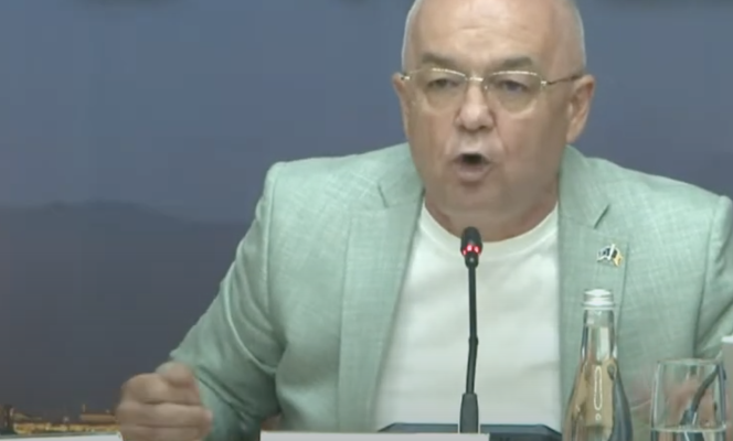 Boc, atac violent la adresa reprezentantilor USR Cluj: „Sunteti papagali si populisti” – VIDEO