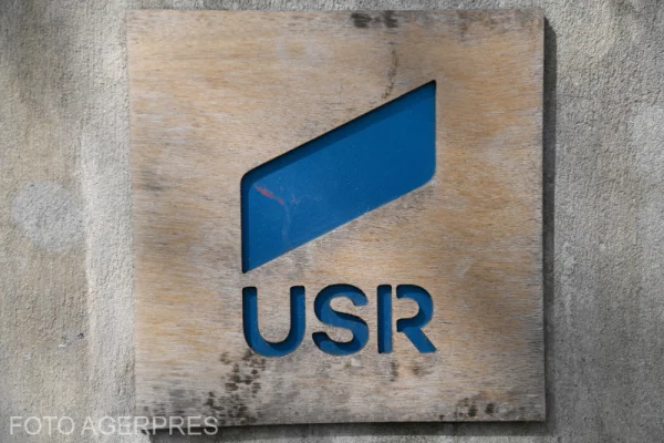 Comitetul Politic al USR a decis susținerea oficială a lui Nicușor Dan în turul al doilea al alegerilor prezidențiale