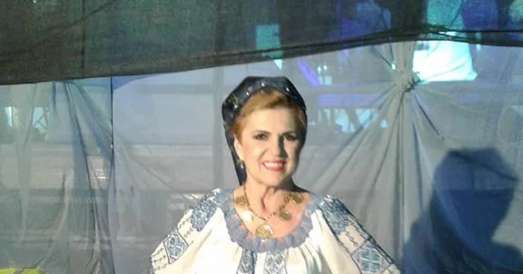 Cântăreața de muzică populară Nicoleta Voica sparge rândurile despre vot: Costumul popular, nu brandul gălăgios