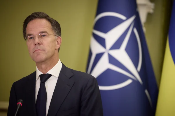 Șeful NATO, „încrezător” că țările vor ajunge la un acord privind cheltuielile de apărare în iunie