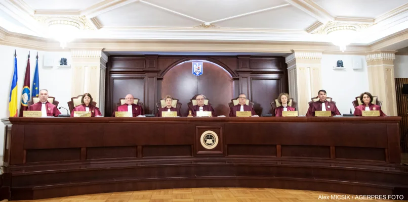 Cum și-au motivat judecătorii CCR decizia prin care politicienii și cei din administrație nu mai trebuie să declare veniturile soților
