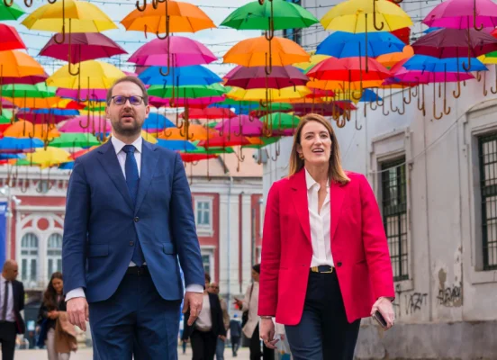 Preşedinta Parlamentului European a ajuns la Timișoara. Roberta Metsola are o întâlnire cu sute de elevi şi studenţi