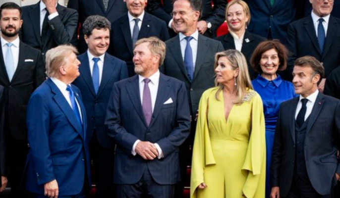 Donald Trump a ajuns la Summitul NATO de la Haga. Nicușor Dan a stat lângă președintele Statelor Unite la fotografia de grup