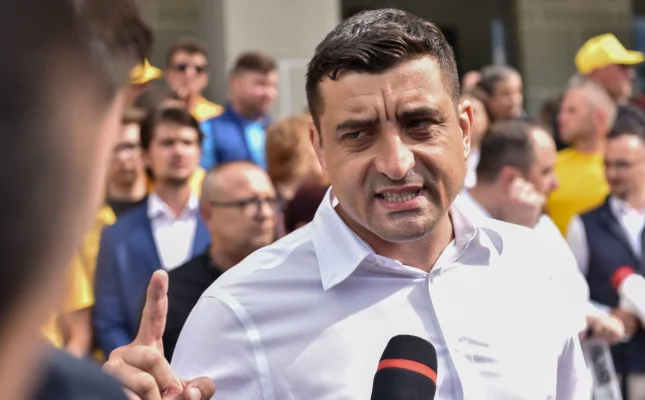George Simion caută alianță cu Viktor Orbán și țintește electoratul maghiar din România / Kelemen Hunor: „George Simion nu este un suveranist; este un șarlatan”- presă
