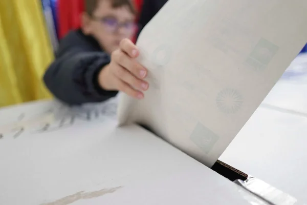 Şapte persoane au fost arestate în Belgia într-o anchetă pentru fraudă electorală în oraşul Ninove, unde extrema dreaptă a câştigat alegerile municipale din octombrie 2024