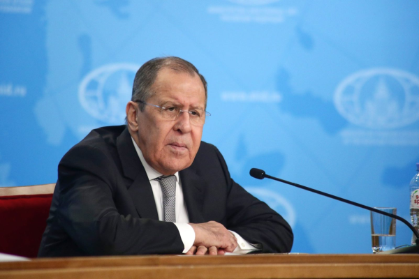 Lavrov insistă asupra eliminării presupuselor „ameninţări” la securitatea Rusiei şi neagă dreptul Ucrainei la „suveranitate teritorială”