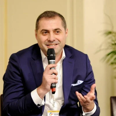 Florin Jianu se înscrie în PSD şi va candida pentru funcţia de vicepreşedinte al partidului la congresul de sâmbătă