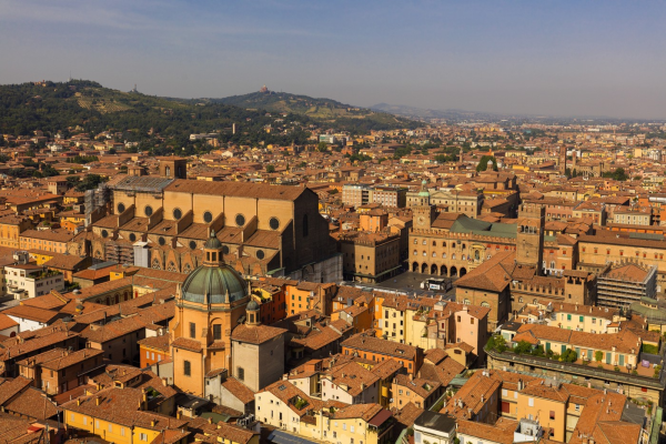 Bologna, Bolzano, Brescia, Florența, Perugia și Torino, sub cod roșu de caniculă