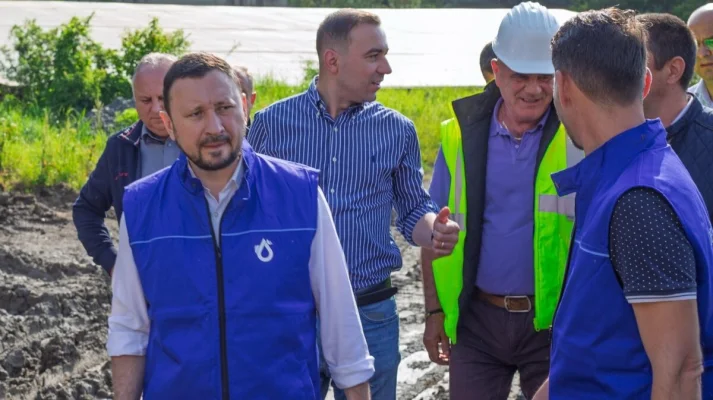 Miniștrii Mediului și Economiei aruncă în aer scandalul declarațiilor de avere cenzurate: NU ne temem de AI