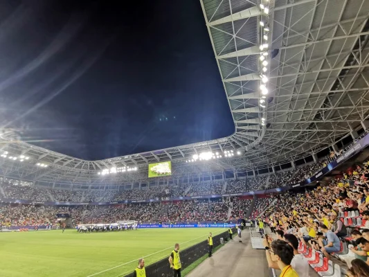 Organele de urmărire penală, sesizate pentru consum de droguri la meciul FC FCSB – CFR Cluj