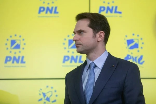 Sebastian Burduja, despre alegerile la Capitală: Eu îmi doresc ca forţele europene să aibă un singur candidat. Dacă blocul izolaţionist câştigă ar fi un dezastru / Despre o candidatură: Nu pot să exclud, dar nu e un obiectiv pe care să îl am