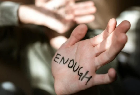 Parlamentul European a votat ca abuzurile sexuale comise asupra minorilor să nu se prescrie / Generarea de imagini cu AI ce conțin abuzuri, considerată infracțiune