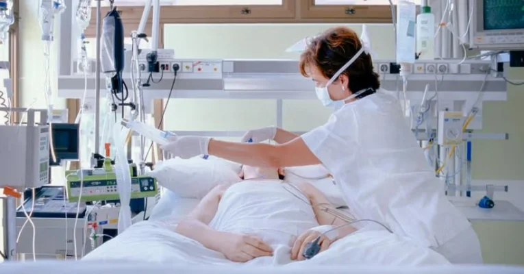 Boala care înainte afecta doar vârstnicii lovește acum tinerii de 30-40 de ani