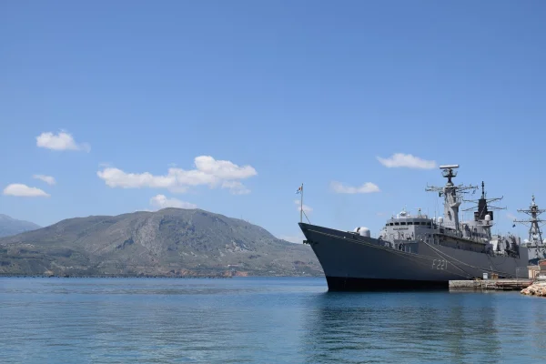 Un marinar a dispărut de la bordul fregatei „Regele Ferdinand” aflată în misiune în Marea Mediterană, anunță Ministerul Apărării / Au fost sesizați procurorii militari