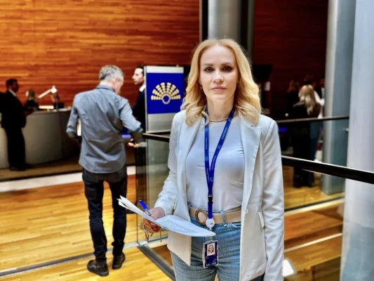 Gabriela Firea, avertisment în mijlocul negocierilor: 'Stabilitatea României nu înseamnă împărțirea funcțiilor'