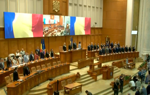 În ziua învestirii Guvernului, polul suveranist din Parlament se distruge: Patru parlamentari au părăsit barca Opoziției; alții sunt cu un picior afară