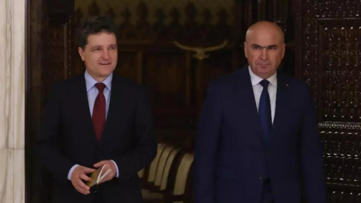 Cum încearcă Bolojan să îl scape pe Nicușor Dan de povara deciziei cu privire la majorarea TVA-ului