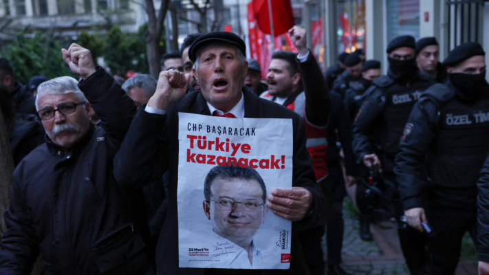Procesul lui İmamoğlu ar putea fi difuzat în direct de televiziunea publică din Turcia.