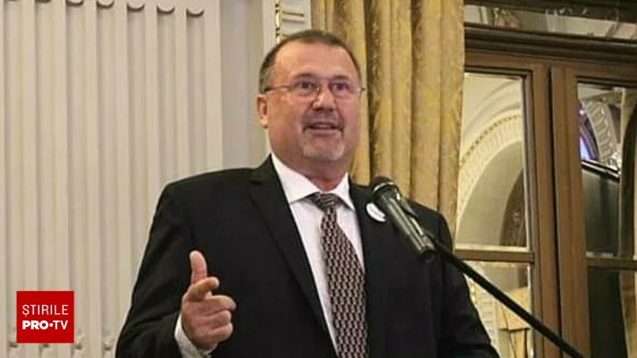 Cine este John-Ion Banu-Muscel, candidatul independent cu nume de american la alegerile prezidențiale 2025