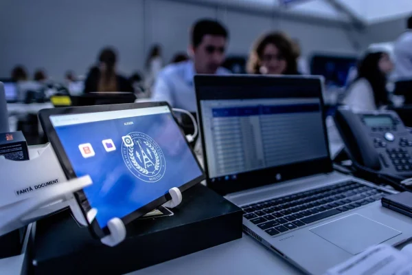 Isterie în Online! Campanie amplă de dezinformare în privința alegerilor: mesaj de avertisment de la MAI, CNA și AEP
