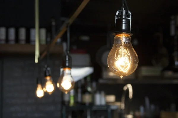 Ministrul Energiei dă asigurări că România nu se va confrunta cu o pană majoră de curent, în contextul caniculei, al secetei şi al consumului foarte mare de energie electrică: Pot fi pene de curent punctuale, dar nu blackout