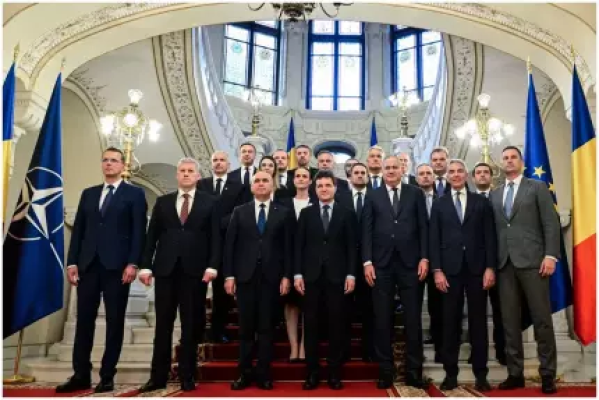 Video Guvernul Bolojan are prima ședință, luni, la Palatul Victoriei, după ce a fost votat în Parlament