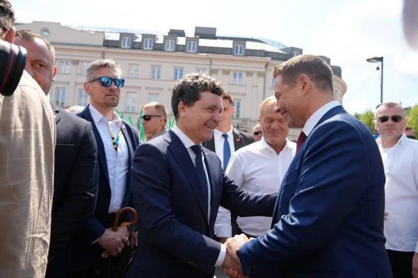 POLITICO: Nicușor Dan, un rol mai activ în afacerile europene