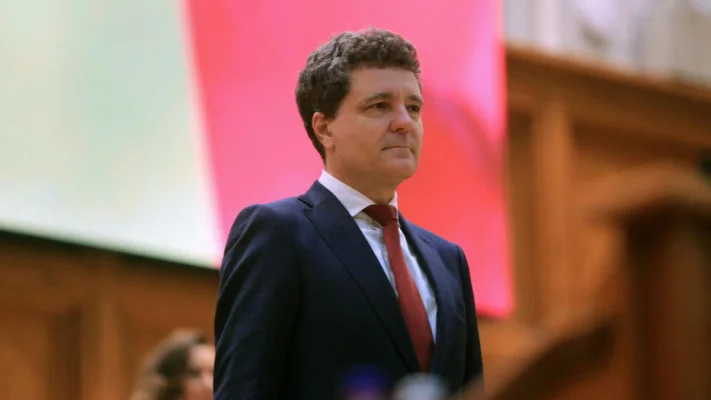 Peste jumătate dintre români cred că Nicușor Dan va fi un președinte implicat în viața publică (barometru)