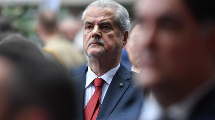 Adrian Năstase: „Dorința lui Băsescu s-a îndeplinit”. Fostul premier sugerează ca PSD să iasă de la guvernare