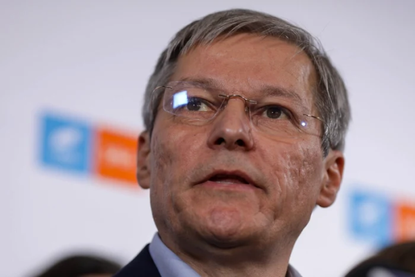 Dacian Cioloș este „în cărți” pentru șefia unui serviciu de informații. Nicușor Dan: „O să mă consult cu partidele”