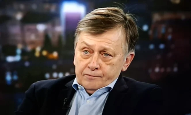Antonescu a găsit travestitul din politică, dar și dușmanul cel mare