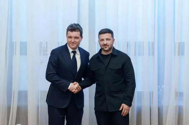 Nicuşor Dan, la Odesa: Prima reuniune în format trilateral la cel mai înalt nivel între România, Republica Moldova şi Ucraina. Am purtat discuţii substanţiale, axate pe identificarea unor direcţii concrete de cooperare în domenii strategice