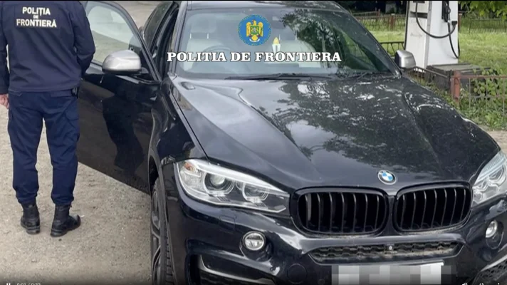 Poliţist de frontieră, oprit cu 12 focuri de armă în timp ce transporta ţigări de contrabandă furate din camera de corpuri delicte de la Punctul de Trecere a Frontierei Turnu
