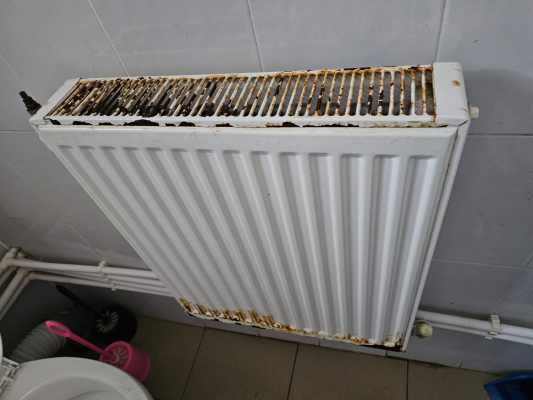 Mai mulţi pacienţi ar fi fost abuzaţi la o secţie a Spitalului Săpoca. Poliţia a fost sesizată