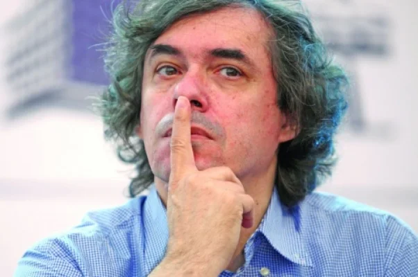 Mircea Cărtărescu, șocat de rezultatul primului tur: „O sinucidere colectivă. Ar fi un miracol ca Nicușor Dan să câștige”/ Andrei Caramitru: „Dacă o luăm pe arătură, e prăpăd. Foamete!”
