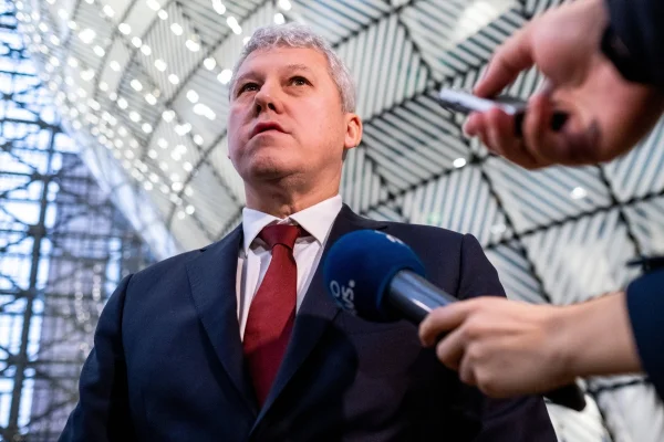 VIDEO Predoiu a găsit vinovații pentru slaba colectare - Angajații ANAF de la 'etajele inferioare' nu-și îndeplinesc propriile atribuții
