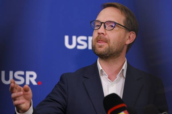 USR salută desemnarea lui Ilie Bolojan în funcția de premier: „E semnalul clar că România poate fi guvernată cu seriozitate și cu bun-simț”