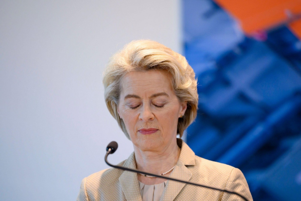 Politico: Bugetul UE, câștigătorii și perdanții. Planul de 1,8 trilioane de euro al Ursulei von Der Leyen